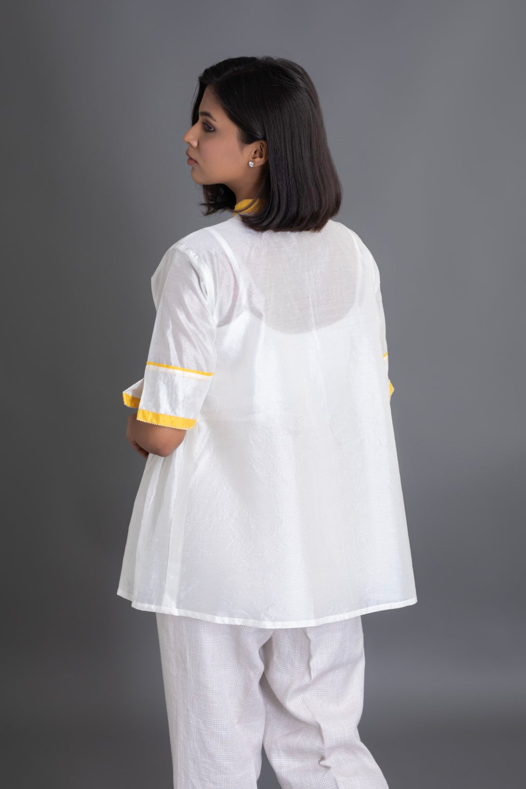 Ivory Top with  Canary collar and cuff